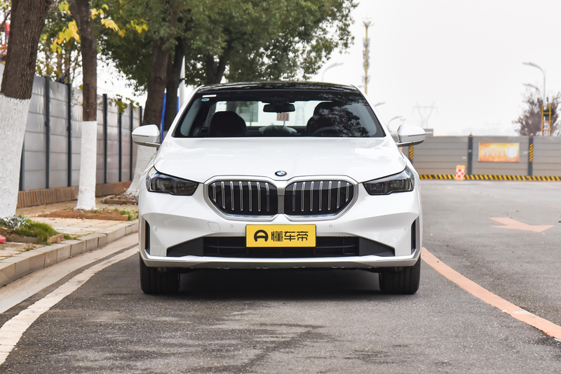 Bmw 5 is 8-120,000 km engine oil shaker