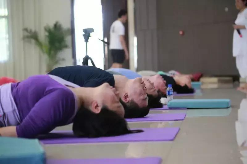 Theory of yoga knowledge tiwari masters youth course tiwari masters yoga theory and practical training