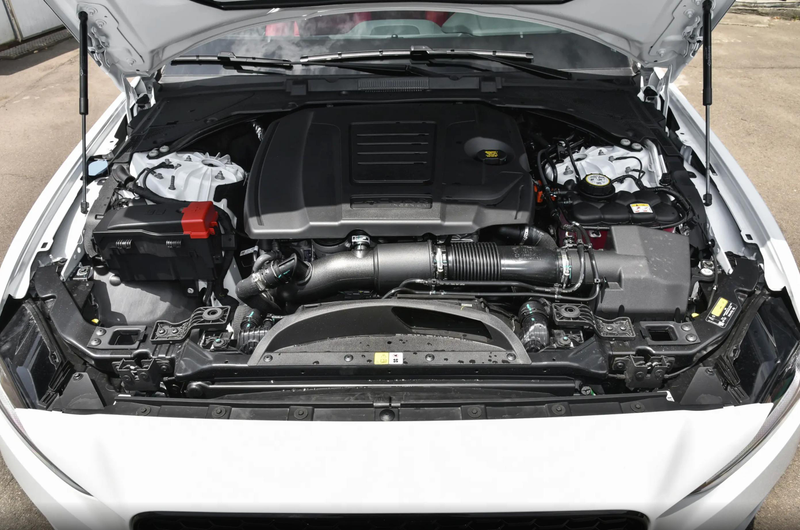 Jaguar xel repair and maintenance costs   jaguar xel adapts to cruises active brakes maintenance of driveway   2025 jaguar xel 2. 0t 250ps r-dynamic 90th anniversary collection auxiliary driving system