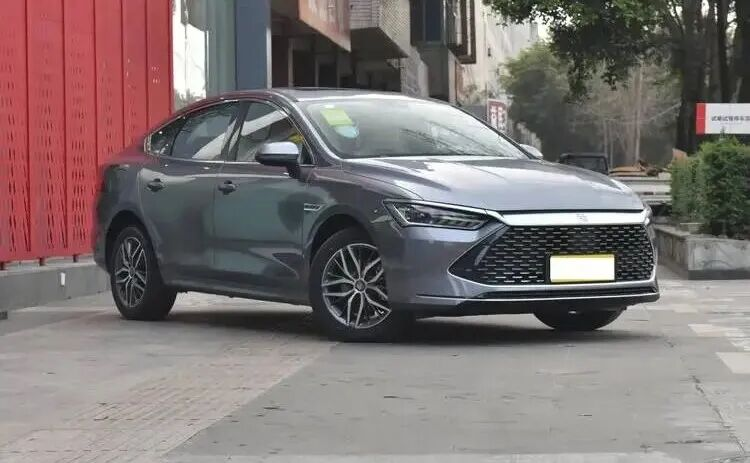 Ten years of hybrid fuel costs