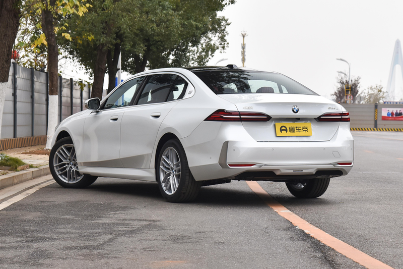 Bmw 5 is maintenance costs