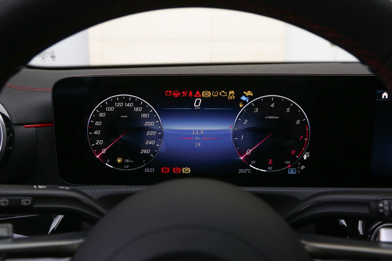 Benz-cla driving skills   mercedes-cla maintenance techniques   mercedes maintenance techniques