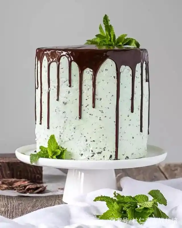 What do women do for money