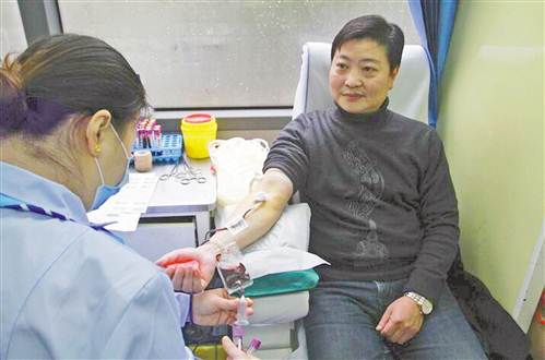 Chen gang panda's blood is blood. Blood