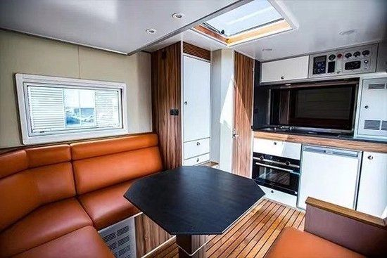 Import of benz uni mok rv u4023   mercedes rv 122 and photo   benz uni mok rv configuration