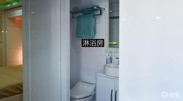 Elson rover company, mercedes actros move villas