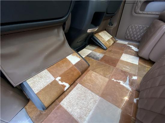 Quote and photo   mercedes v260l business car