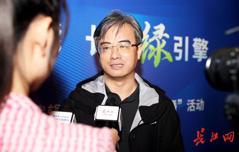 The news agency's broadcasting wuhan