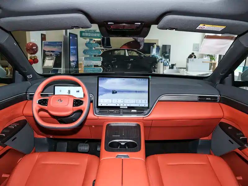 Ta-yang automotive information platform