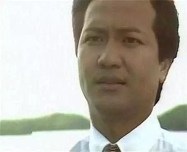Old hong kong movie newsman